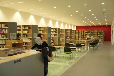 Nové priestory Univerzitnej knižnice Univerzity Konštantína Filozofa v Nitre