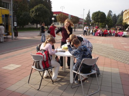 Jeseň s knihou v Poduklianskej knižnici, 8. 10. 2009