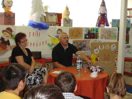 Podujatie pod názvom Poštové holuby sa uskutočnilo 12. 6. 2009 v Podduklianskej knižnici vo Svidníku.