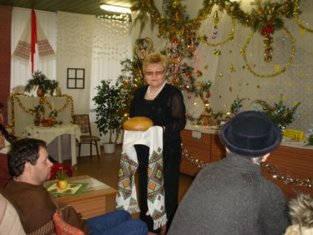 Pokoj ľuďom dobrej vôle.  Pod týmto názvom sa dňa 14.12.2009 konalo v Podduklianskej knižnici vo Svidníku podujatie k vianočným sviatkom.